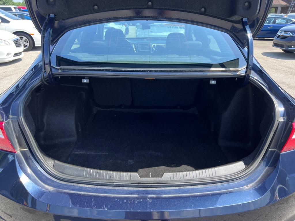 2017 Chevrolet Malibu LS photo