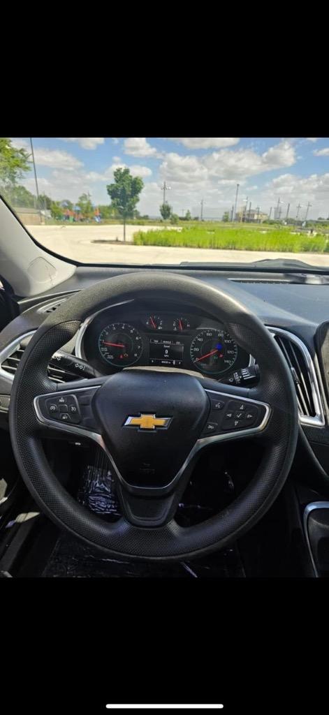 2019 Chevrolet Malibu LT photo