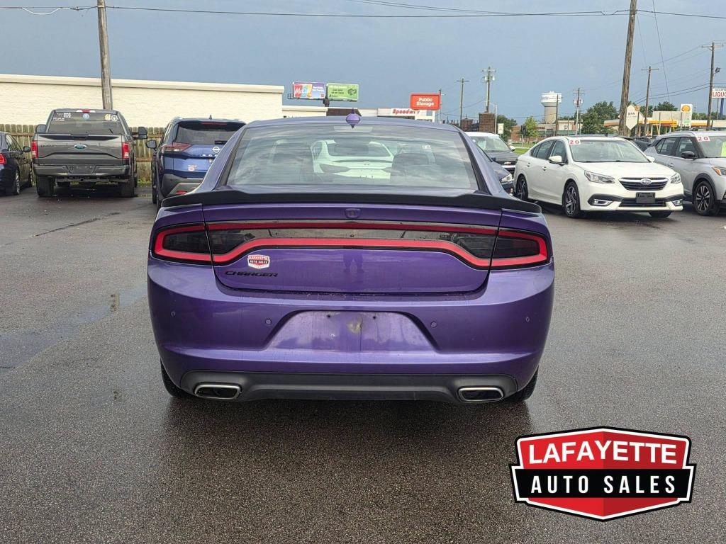 2016 Dodge Charger - $9,900