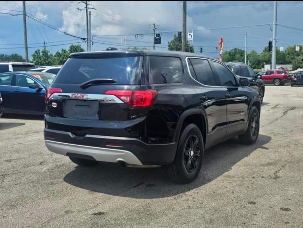 2018 GMC Acadia SLE1 photo