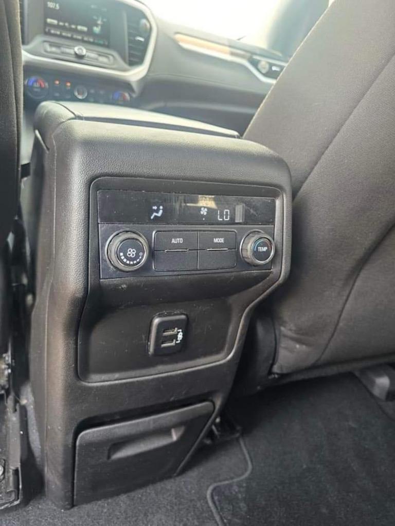 2018 GMC Acadia SLE1 photo