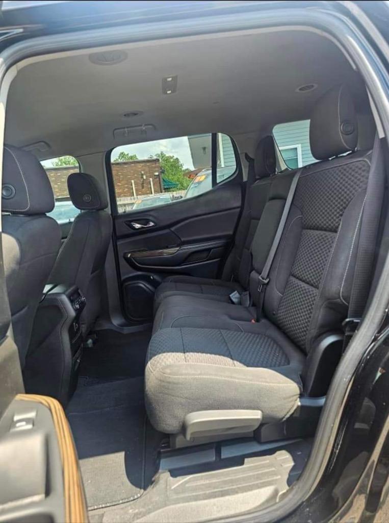 2018 GMC Acadia SLE1 photo