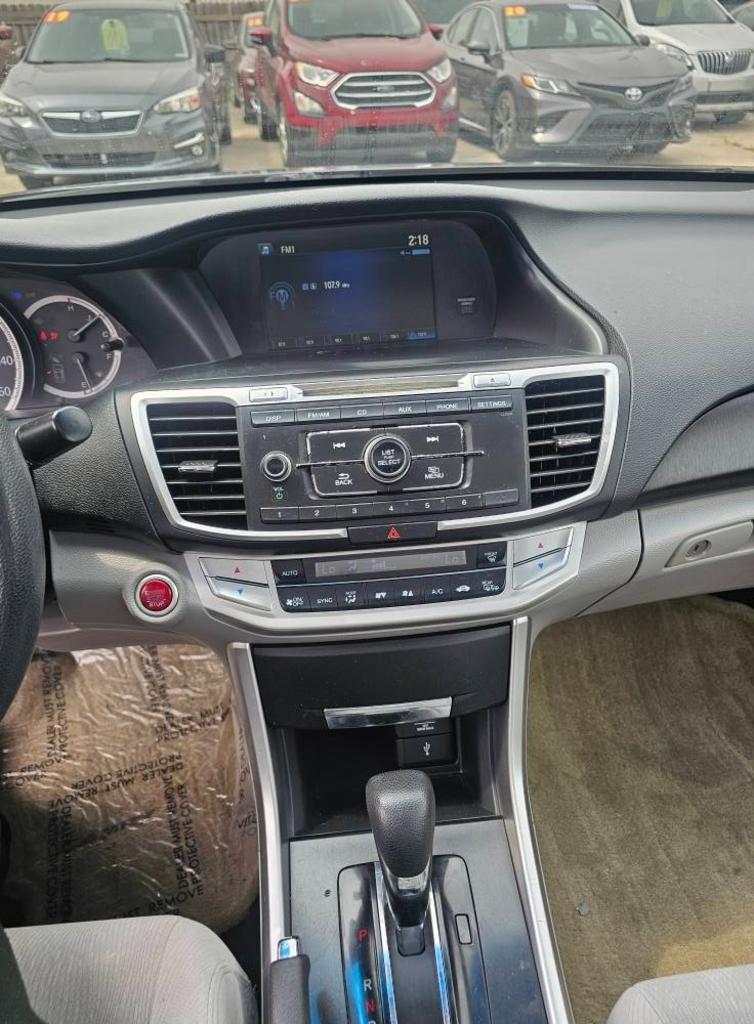 2013 Honda Accord EX photo
