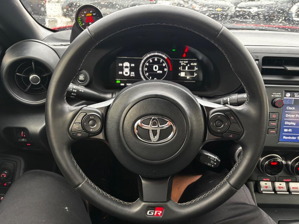 2023 Toyota GR86 Premium photo