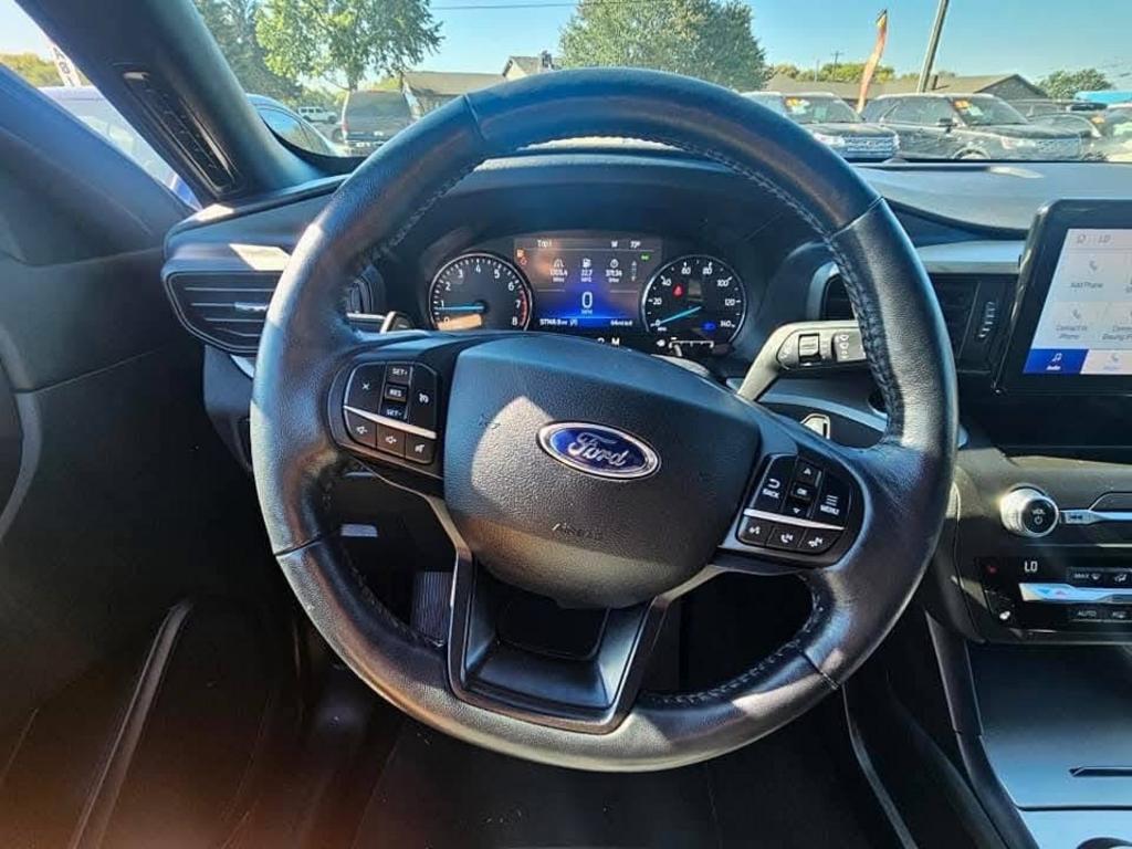 2020 Ford Explorer XLT photo