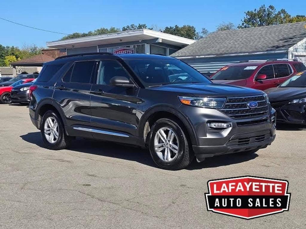 2020 Ford Explorer XLT photo