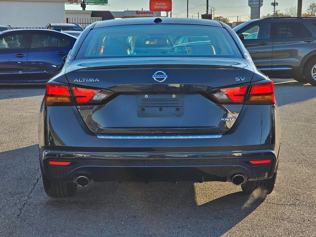 2020 Nissan Altima - $19,900