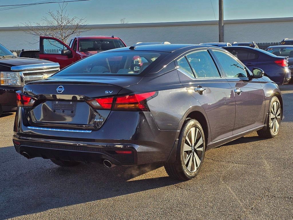 2020 Nissan Altima - $19,900
