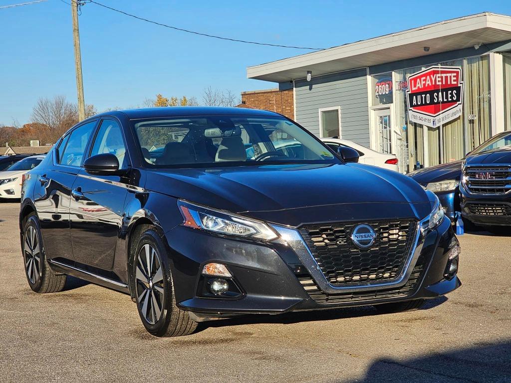 2020 Nissan Altima - $19,900