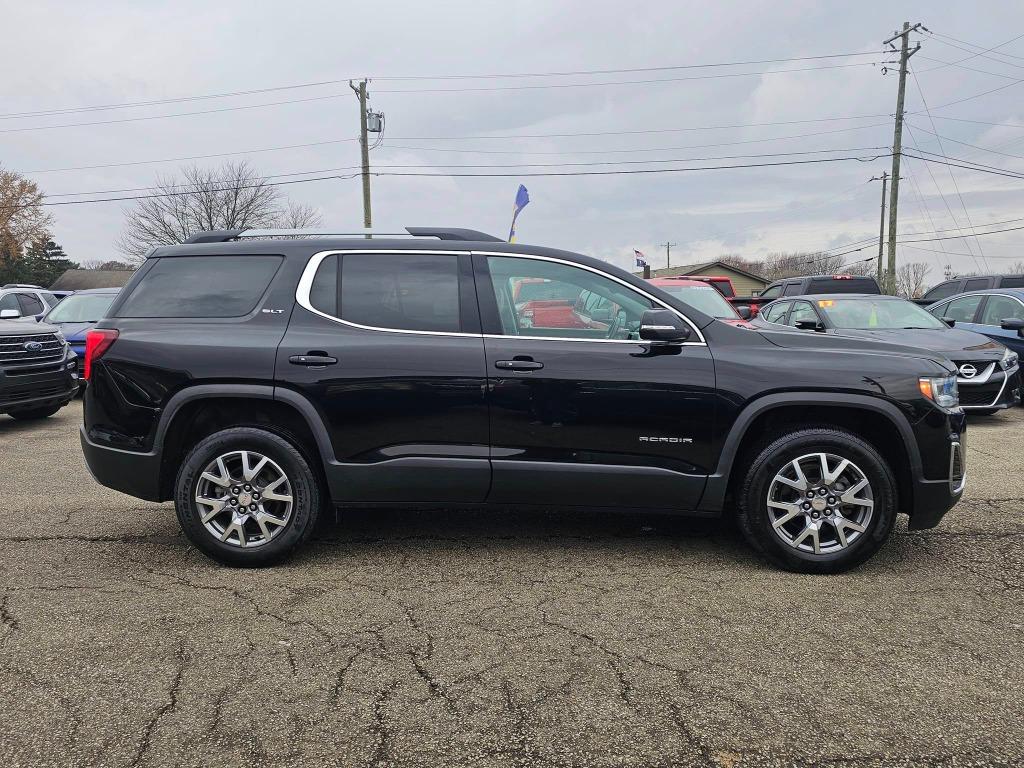 2020 GMC Acadia SLT photo