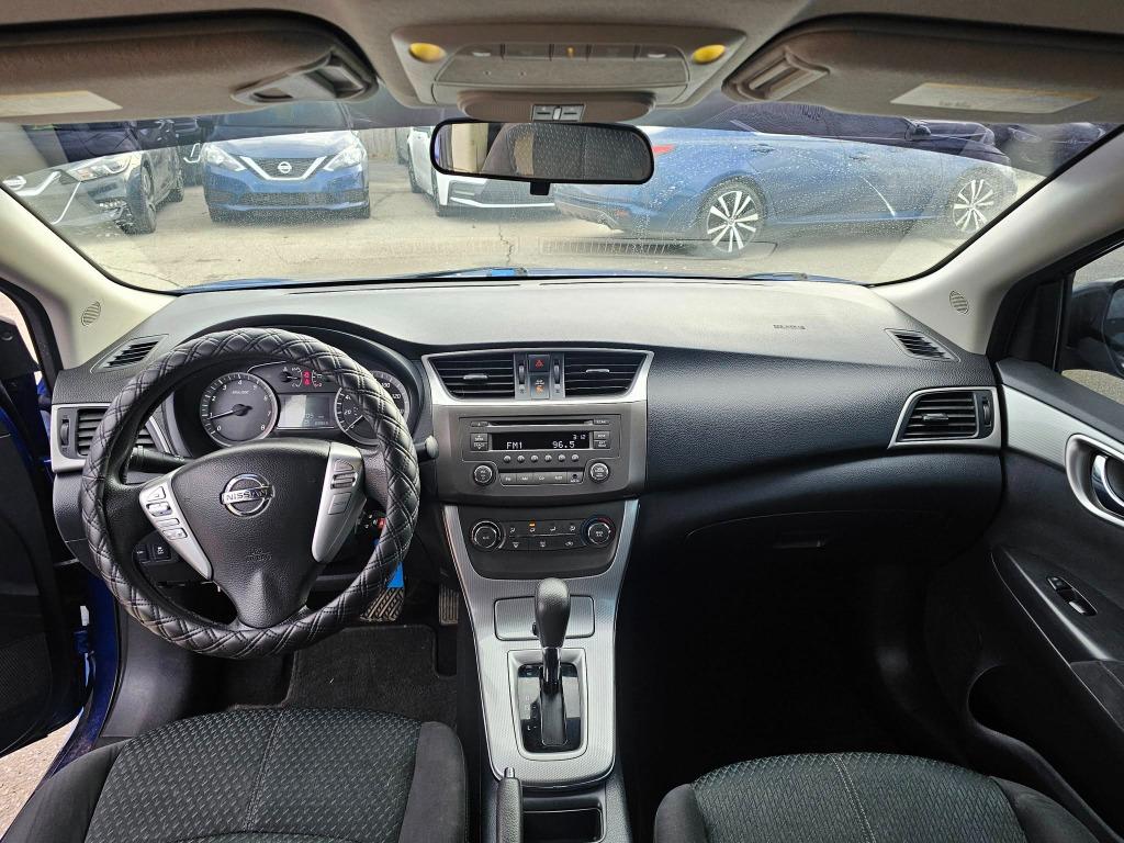 2014 Nissan Sentra S photo