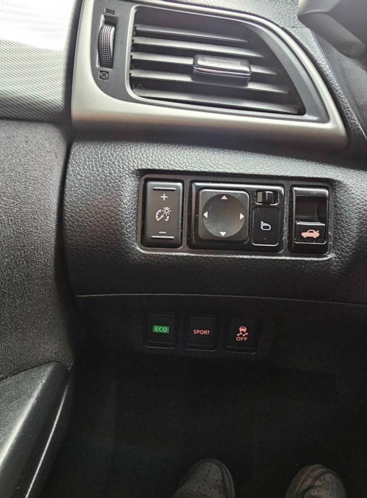 2014 Nissan Sentra S photo