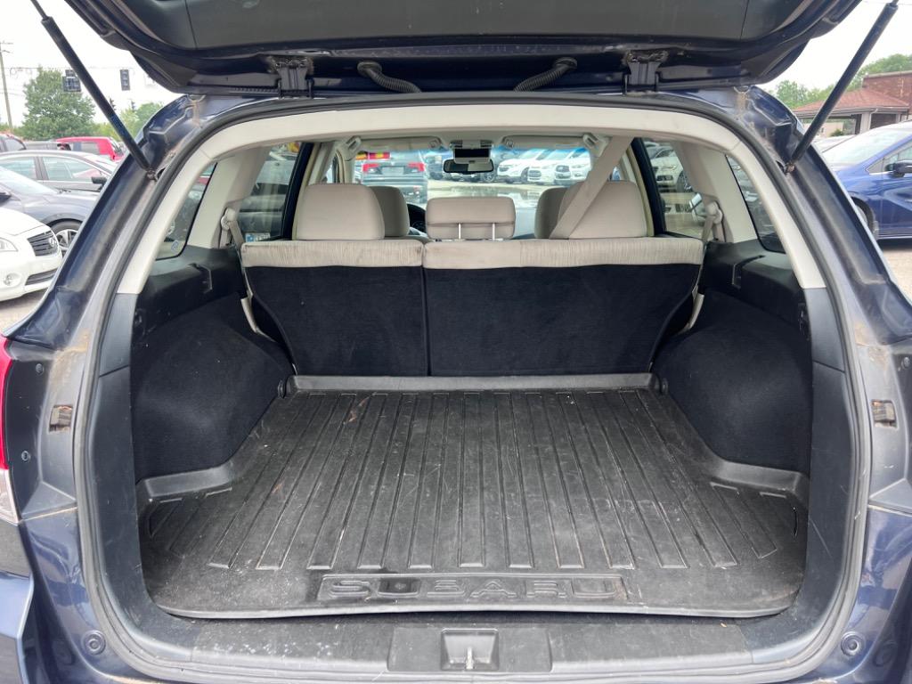 2013 Subaru Outback 2.5i Premium photo
