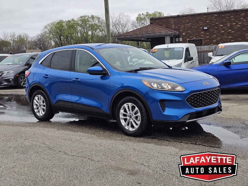 2020 Ford Escape - $13,900