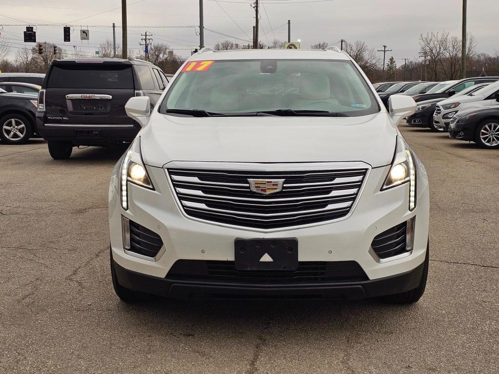 2017 Cadillac XT5 Luxury photo