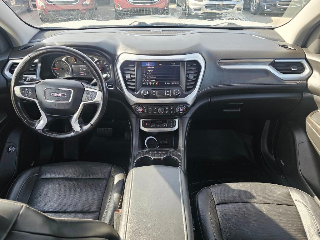 2020 GMC Acadia SLT photo