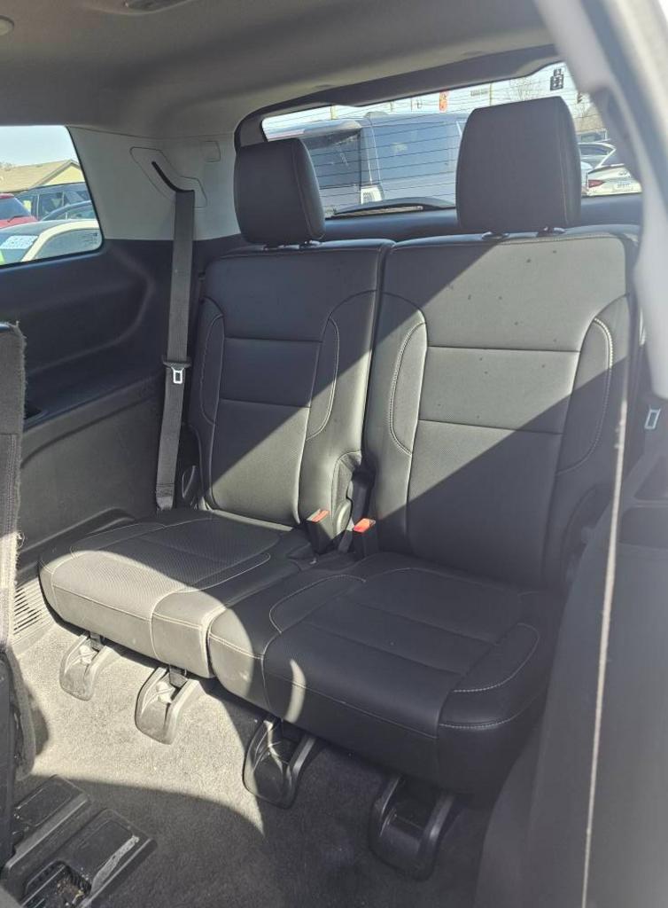 2020 GMC Acadia SLT photo