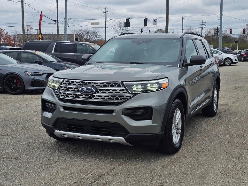 2020 Ford Explorer XLT photo
