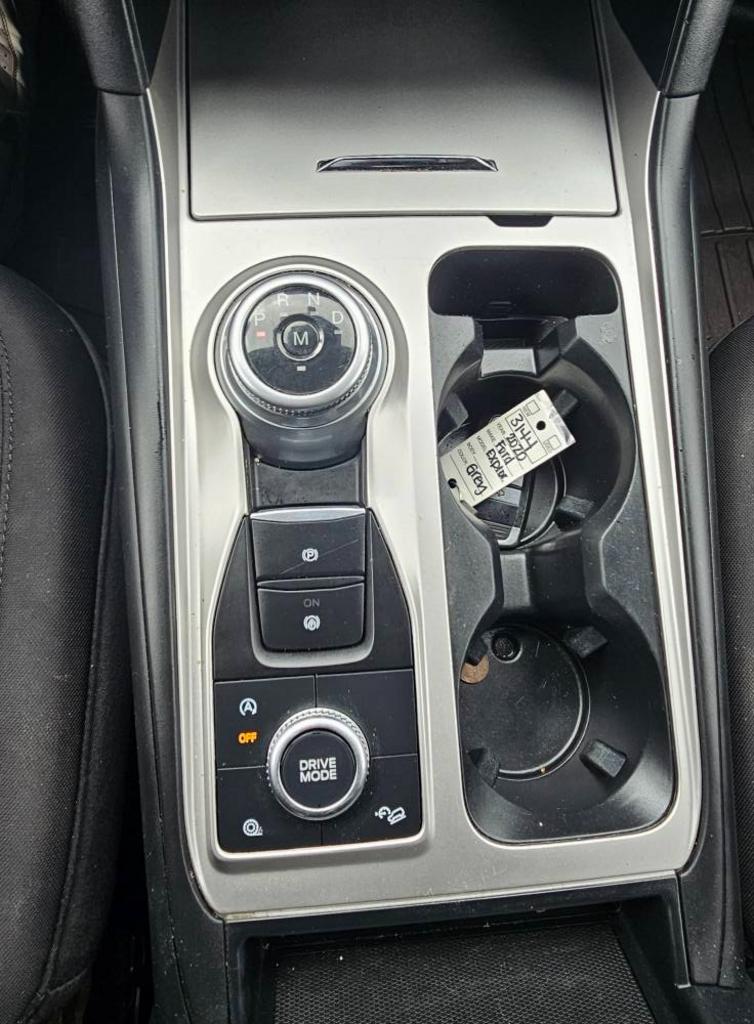 2020 Ford Explorer XLT photo
