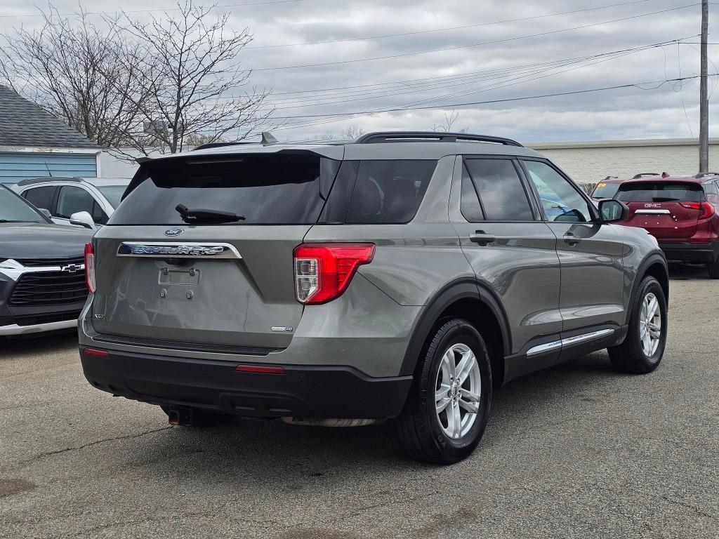 2020 Ford Explorer XLT photo
