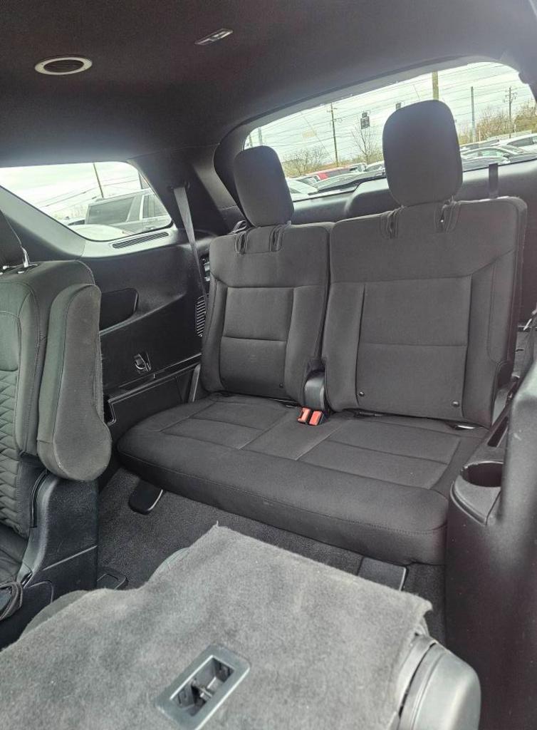 2020 Ford Explorer XLT photo
