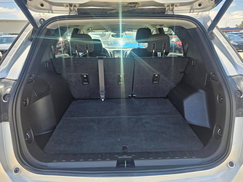 2018 Chevrolet Equinox LT photo
