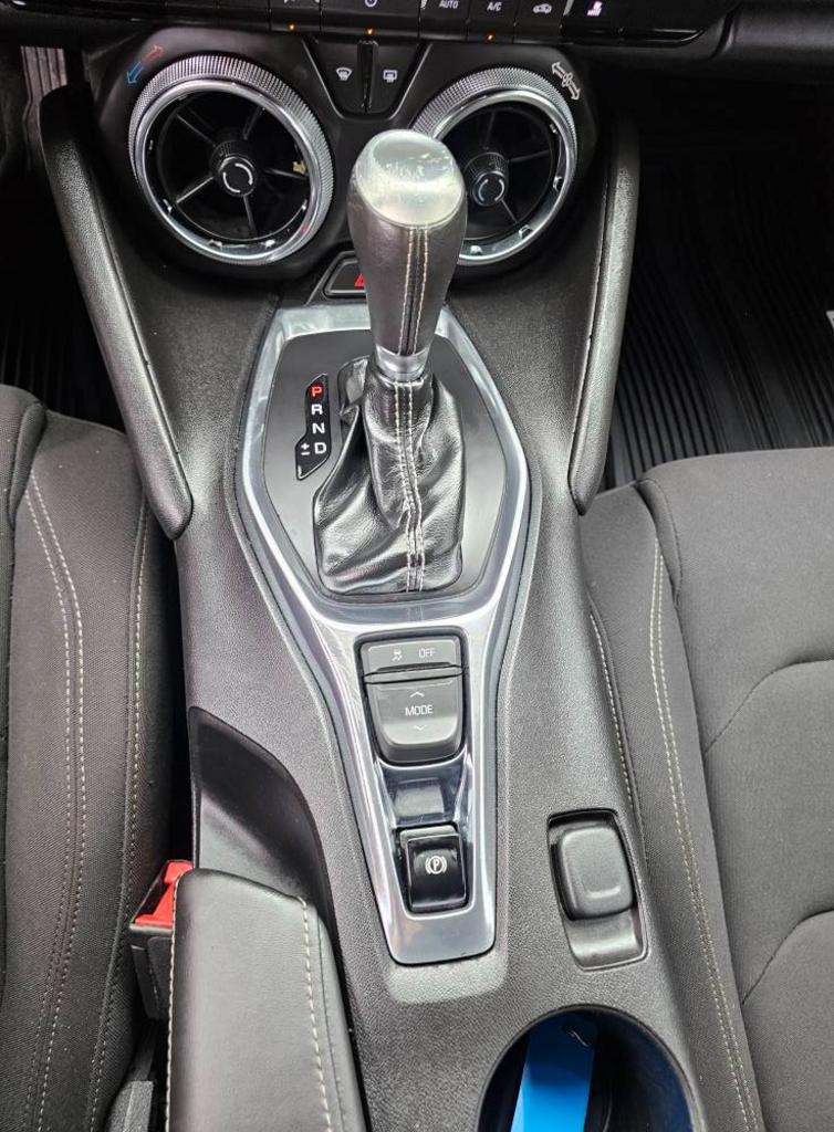 2017 Chevrolet Camaro 1LT photo