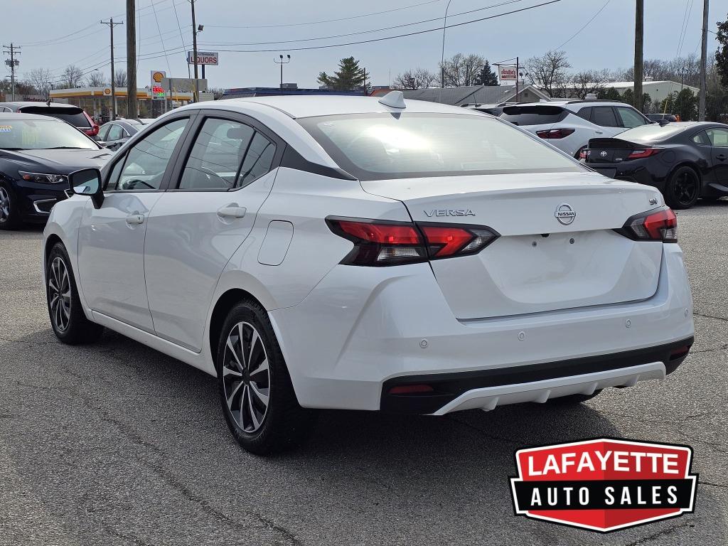2021 Nissan Versa SV photo
