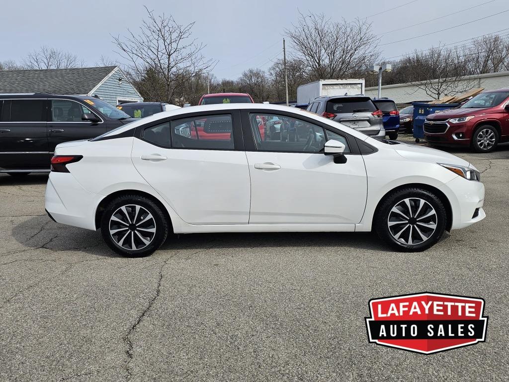 2021 Nissan Versa SV photo