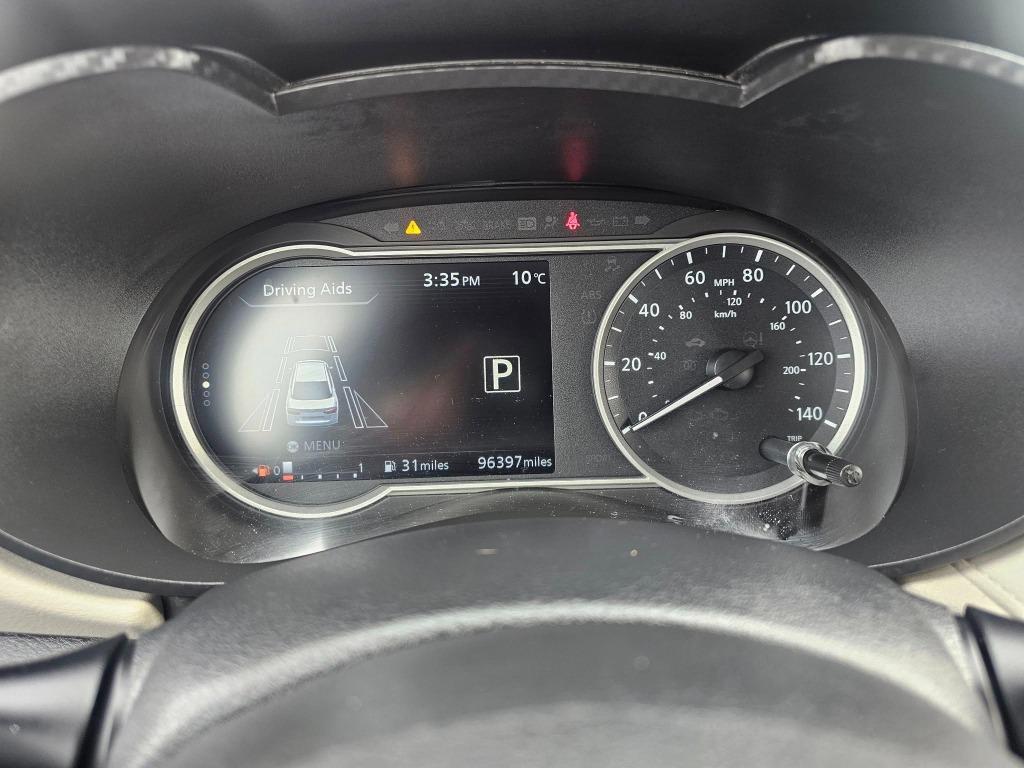 2021 Nissan Versa SV photo