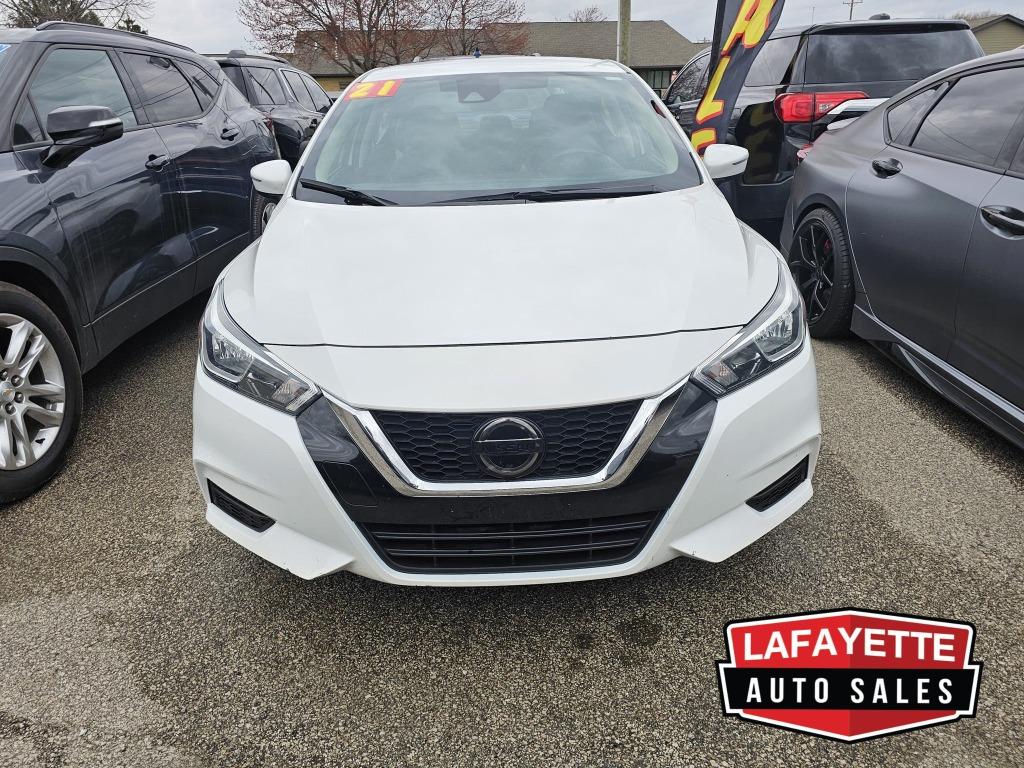 2021 Nissan Versa SV photo