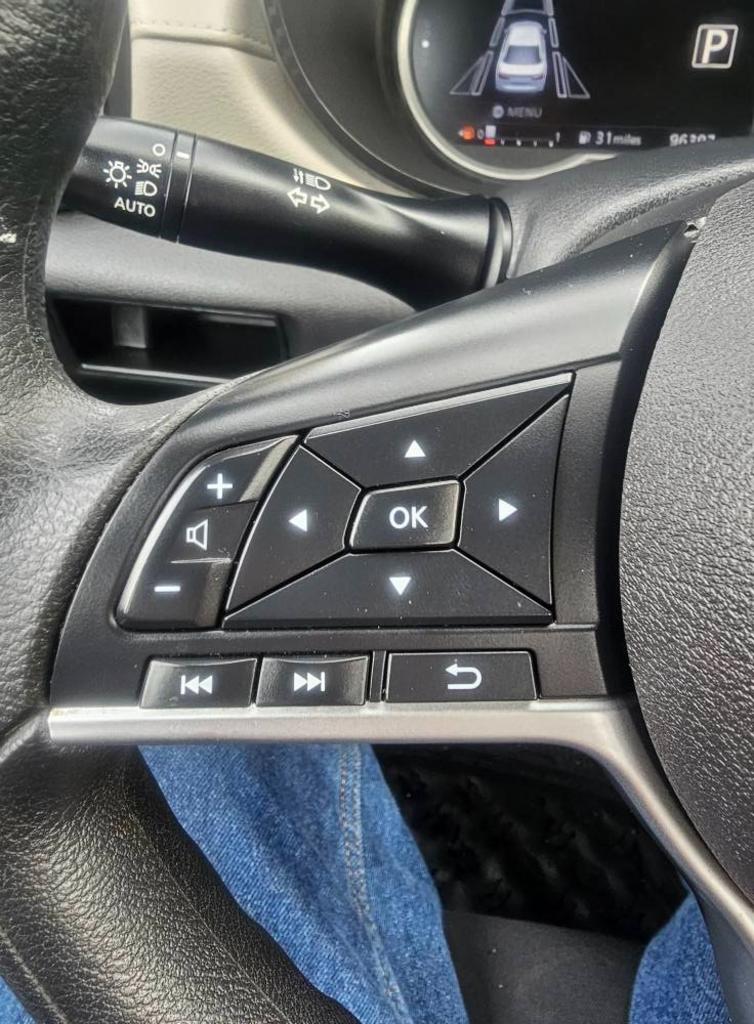 2021 Nissan Versa SV photo