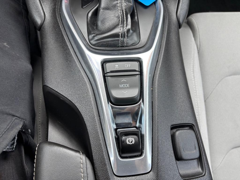 2017 Chevrolet Camaro 1LT photo