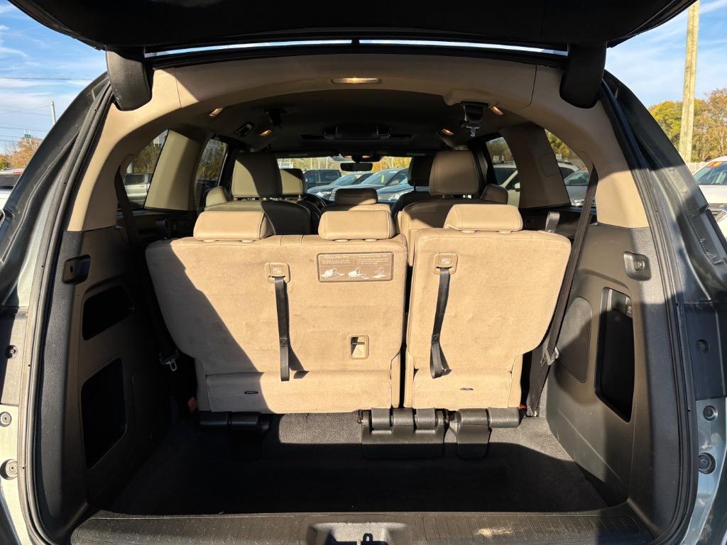 2018 Honda Odyssey - $16,900