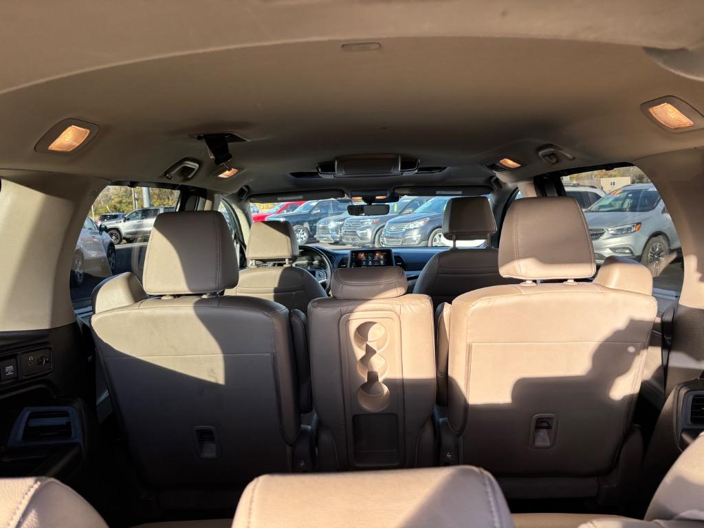 2018 Honda Odyssey - $16,900