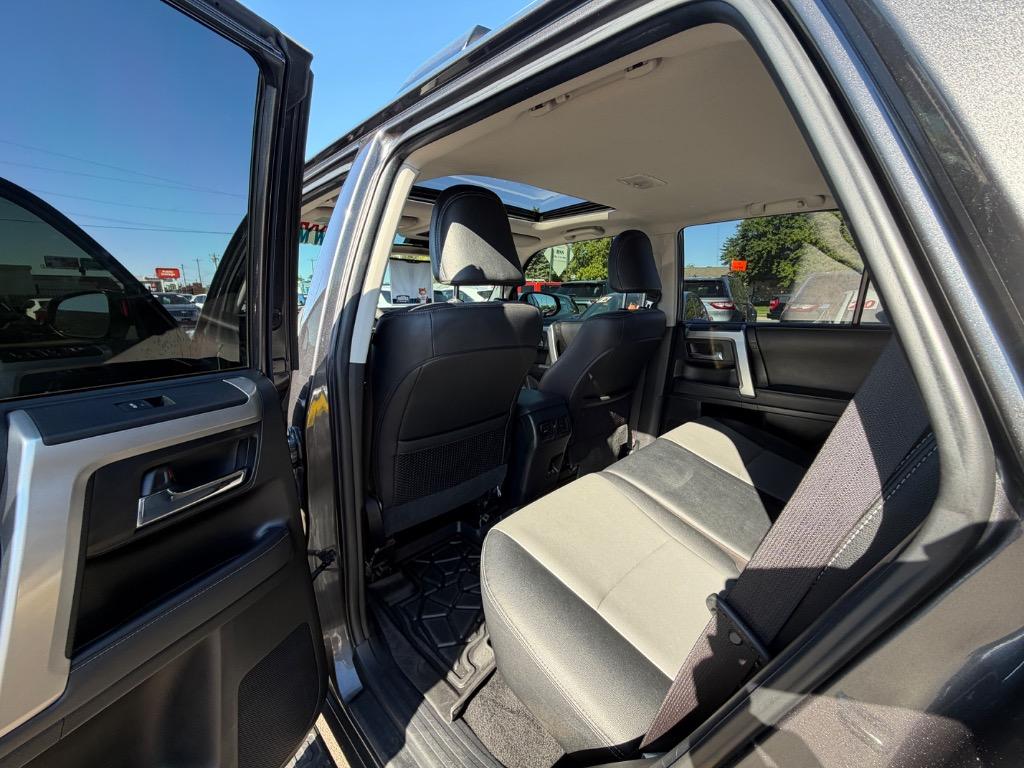 2022 Toyota 4Runner - $30,500