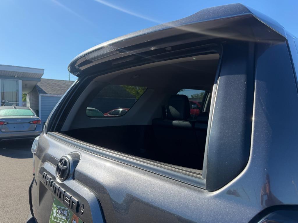 2022 Toyota 4Runner - $30,500