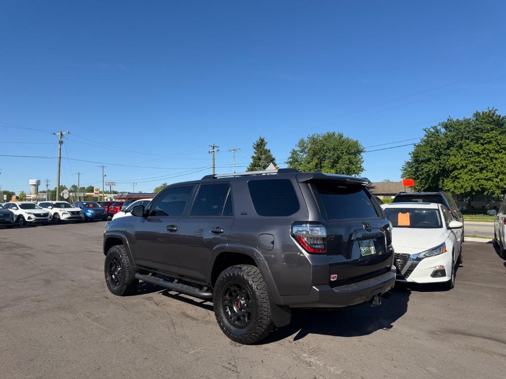 2022 Toyota 4Runner - $30,500
