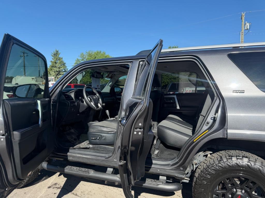 2022 Toyota 4Runner - $30,500