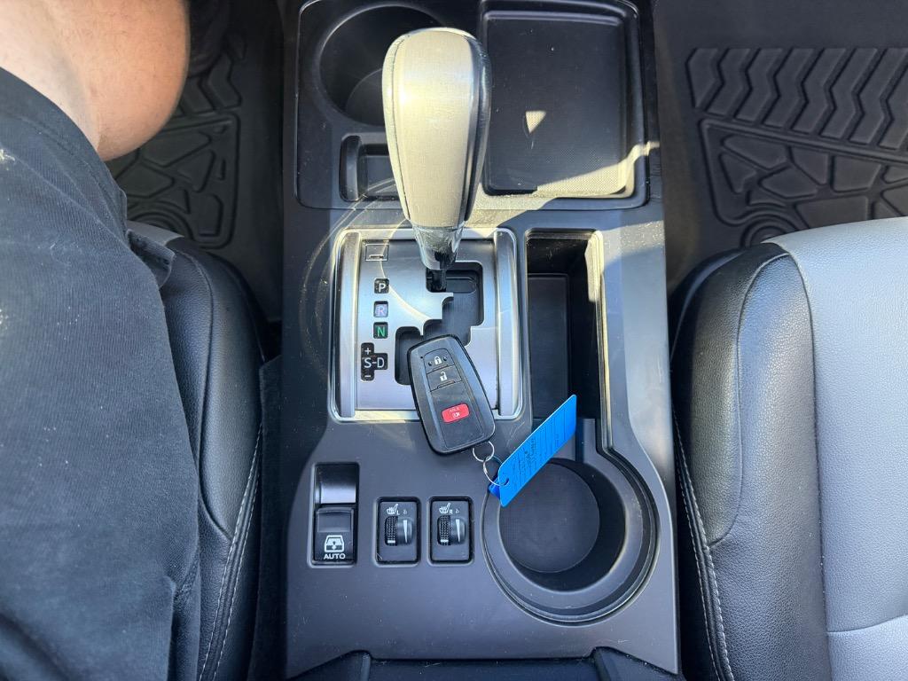 2022 Toyota 4Runner - $30,500