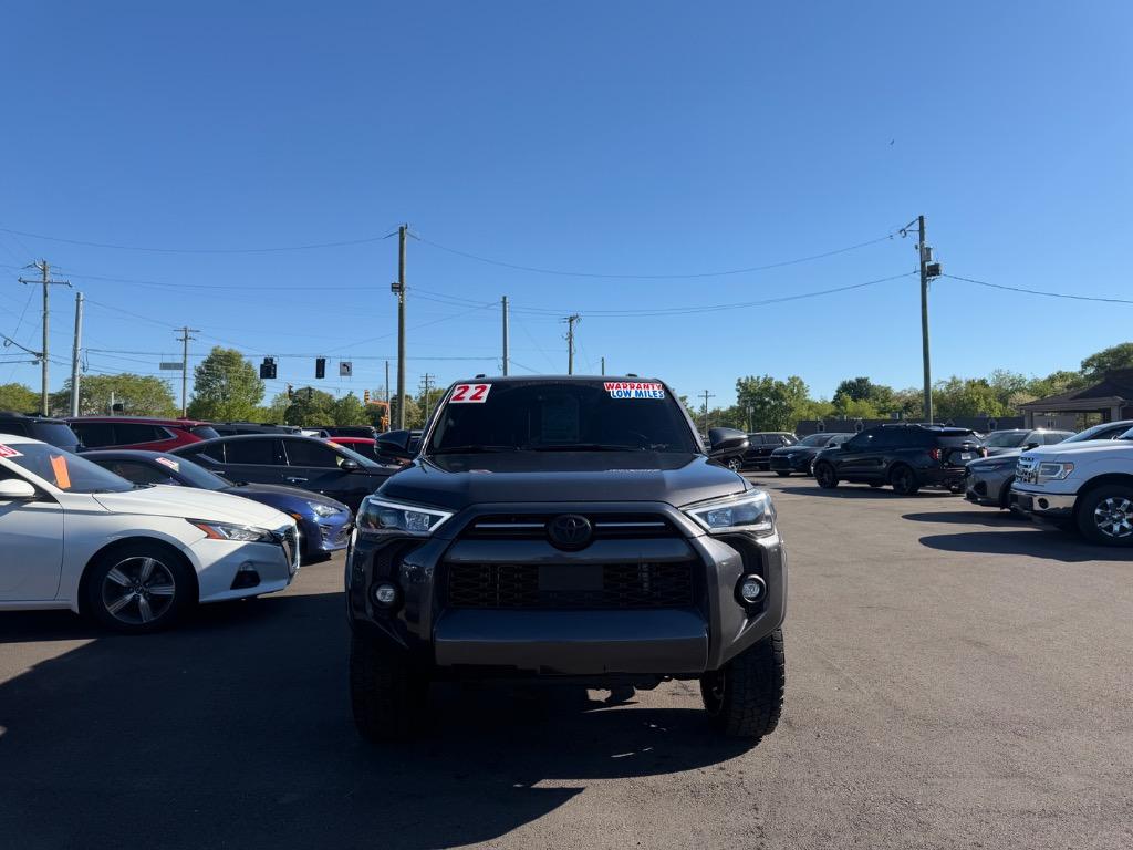 2022 Toyota 4Runner - $30,500