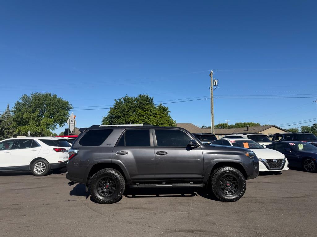 2022 Toyota 4Runner - $30,500