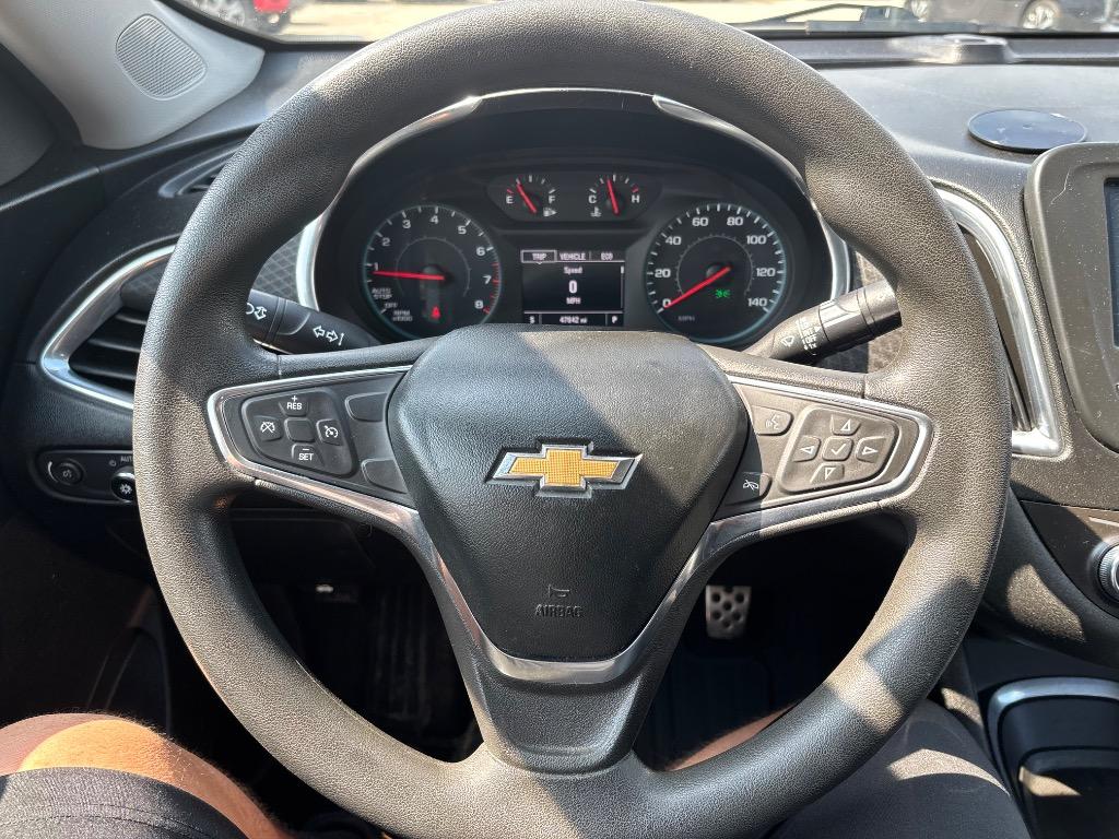2016 Chevrolet Malibu LT photo
