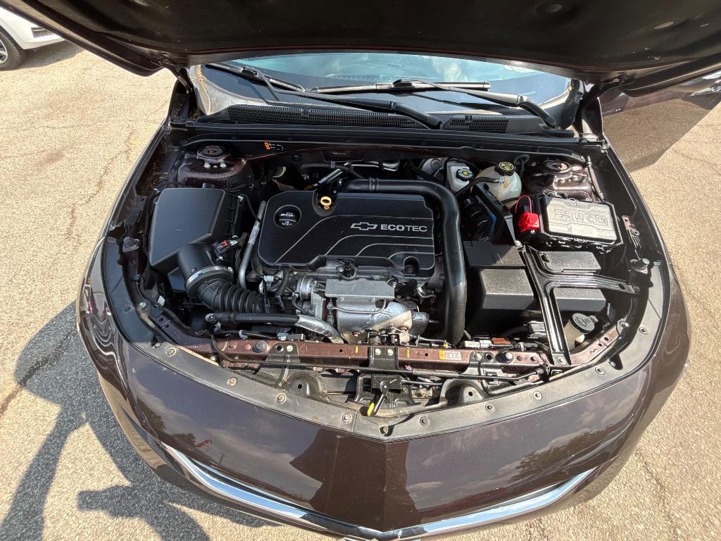 2016 Chevrolet Malibu LT photo