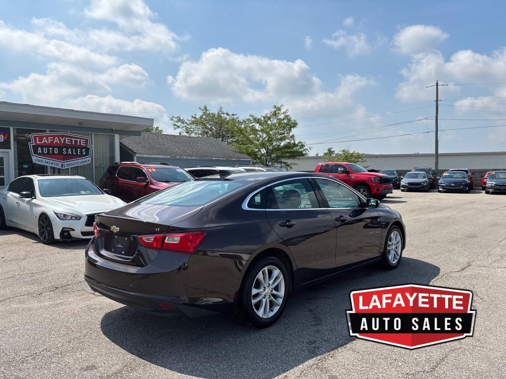 2016 Chevrolet Malibu LT photo