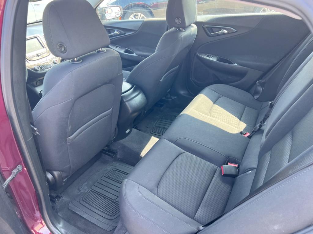 2016 Chevrolet Malibu LS photo