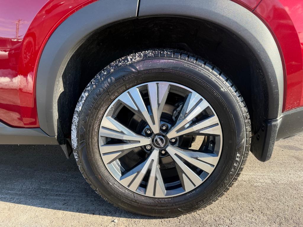 2023 Nissan Rogue - $22,900
