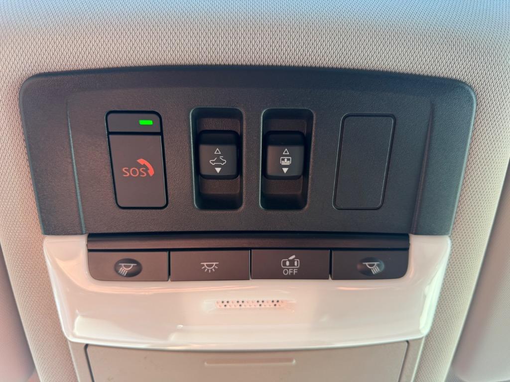 2023 Nissan Rogue - $22,900