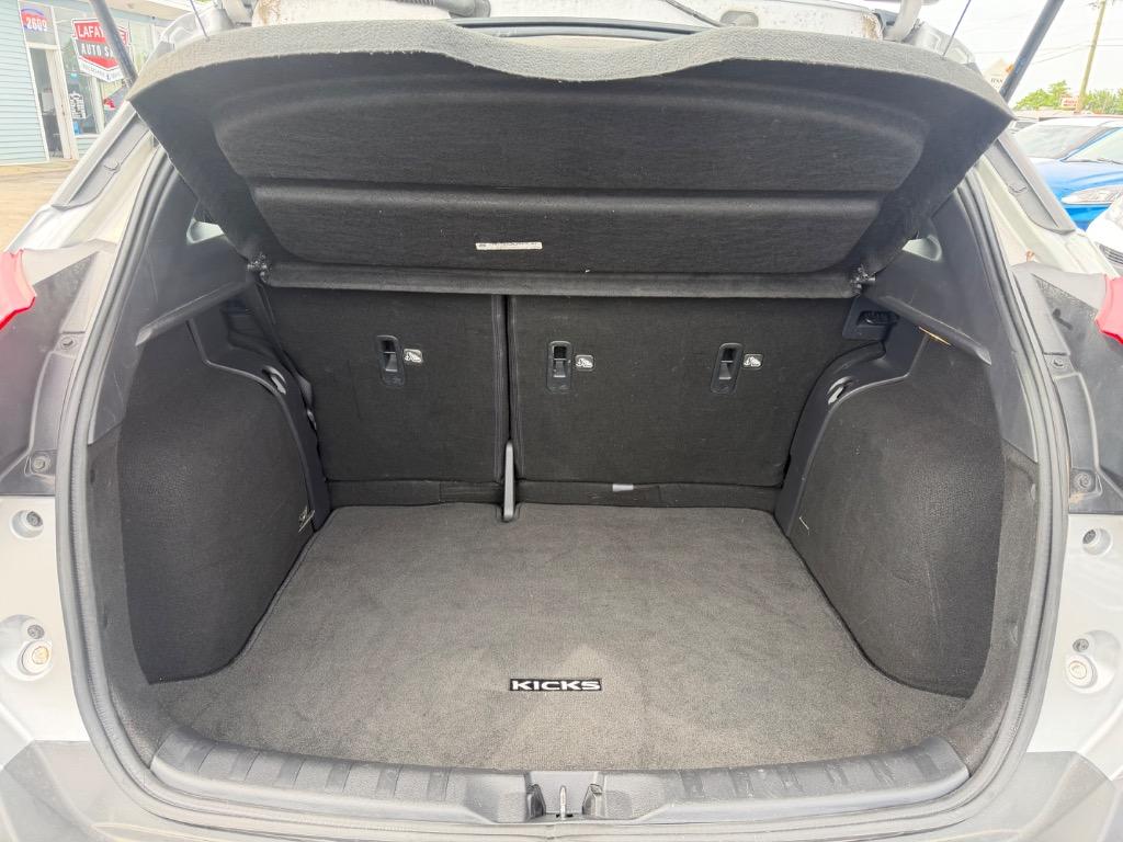 2020 Nissan Kicks - $9,900
