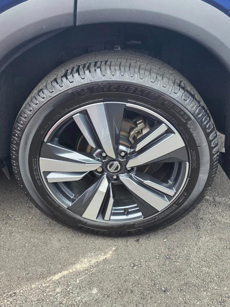 2021 Nissan Rogue - $16,900